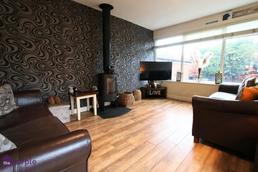 2 bedroom detached bungalow for sale in Staveley Avenue, Bolton, BL1