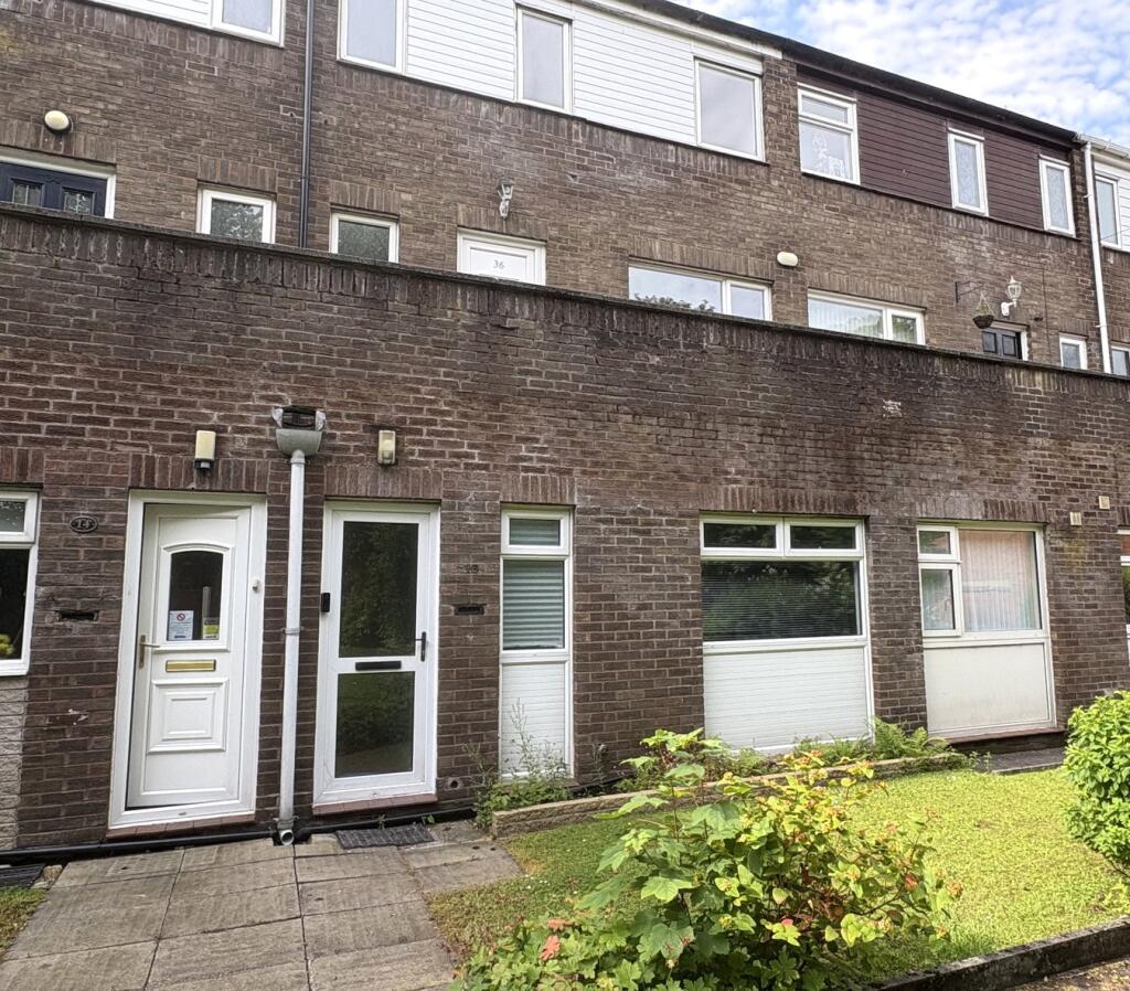 Main image of property: Pendle Court, Bolton, BL1