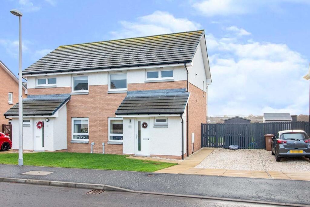 Main image of property: Fenwick Place, Dundee, DD4