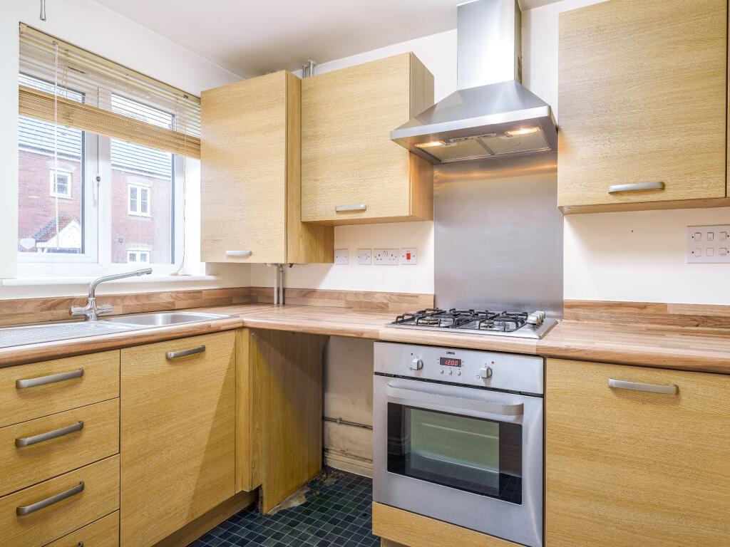Additional property image - Lundy Walk, Hailsham