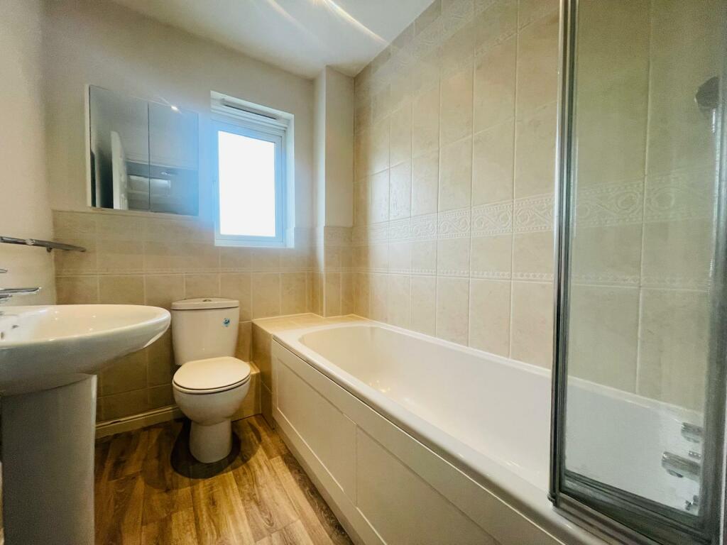 Additional property image - Daisy Drive, HATFIELD