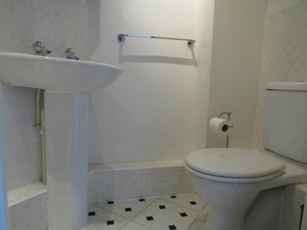 Additional property image - Sir John Newsom Way, WELWYN GARDEN CITY
