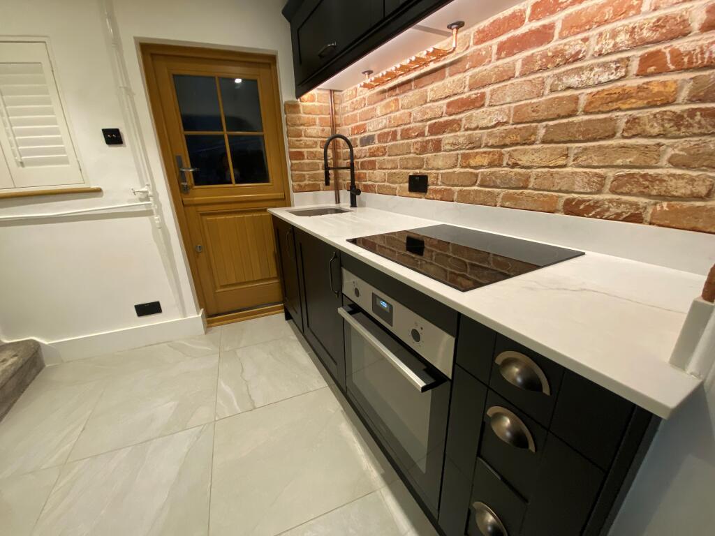Additional property image - High Street, WELWYN