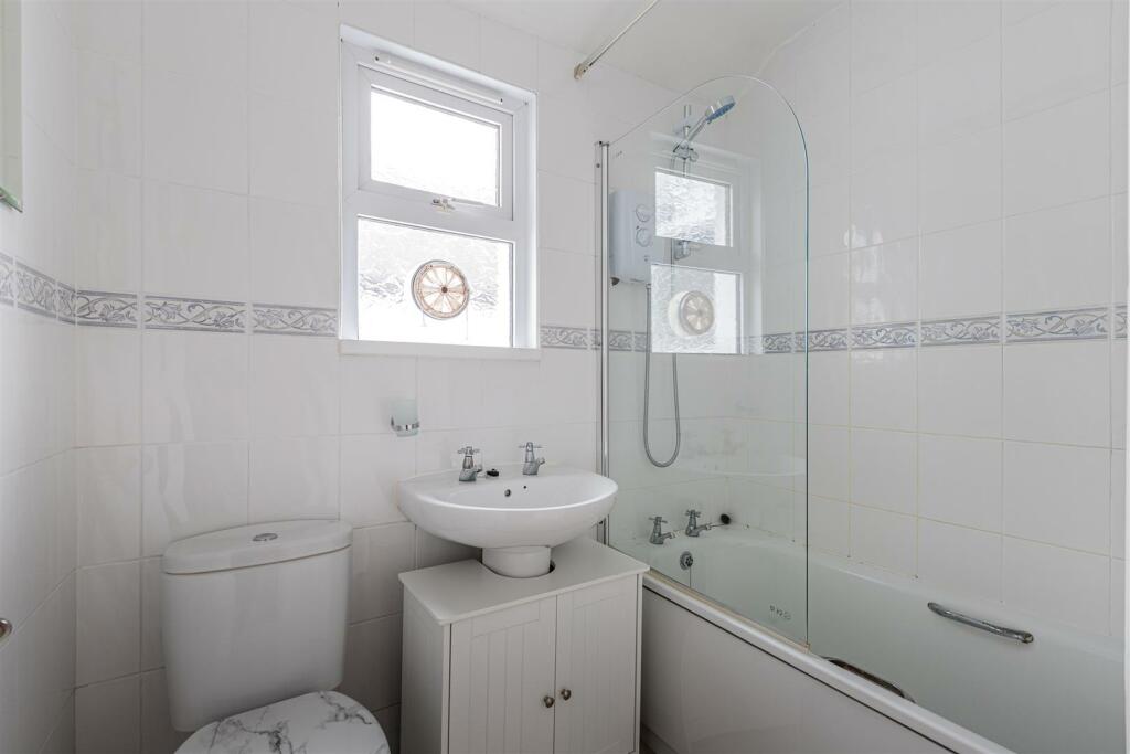 Additional property image - Montgomery Street, Roath, Cardiff