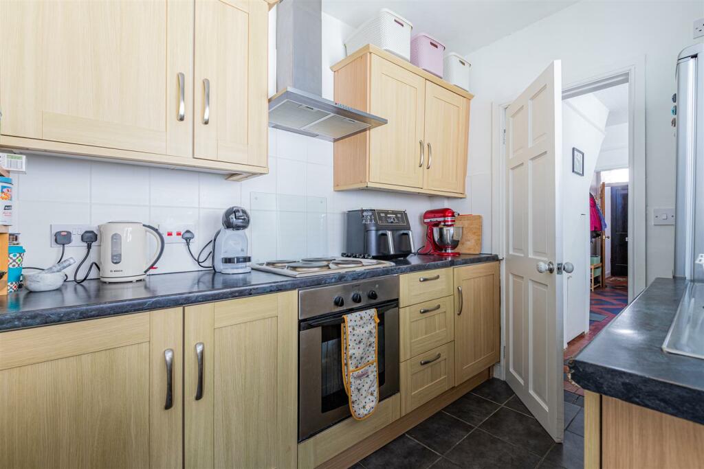 Additional property image - Upper Kincraig Street, Roath, Cardiff