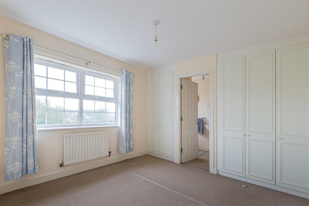 Additional property image - Beaufort Square, Cardiff