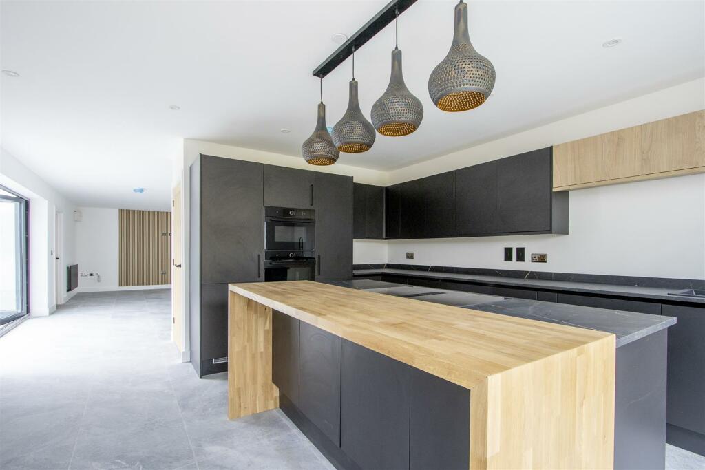 Additional property image - Newport Road, Rumney, Cardiff