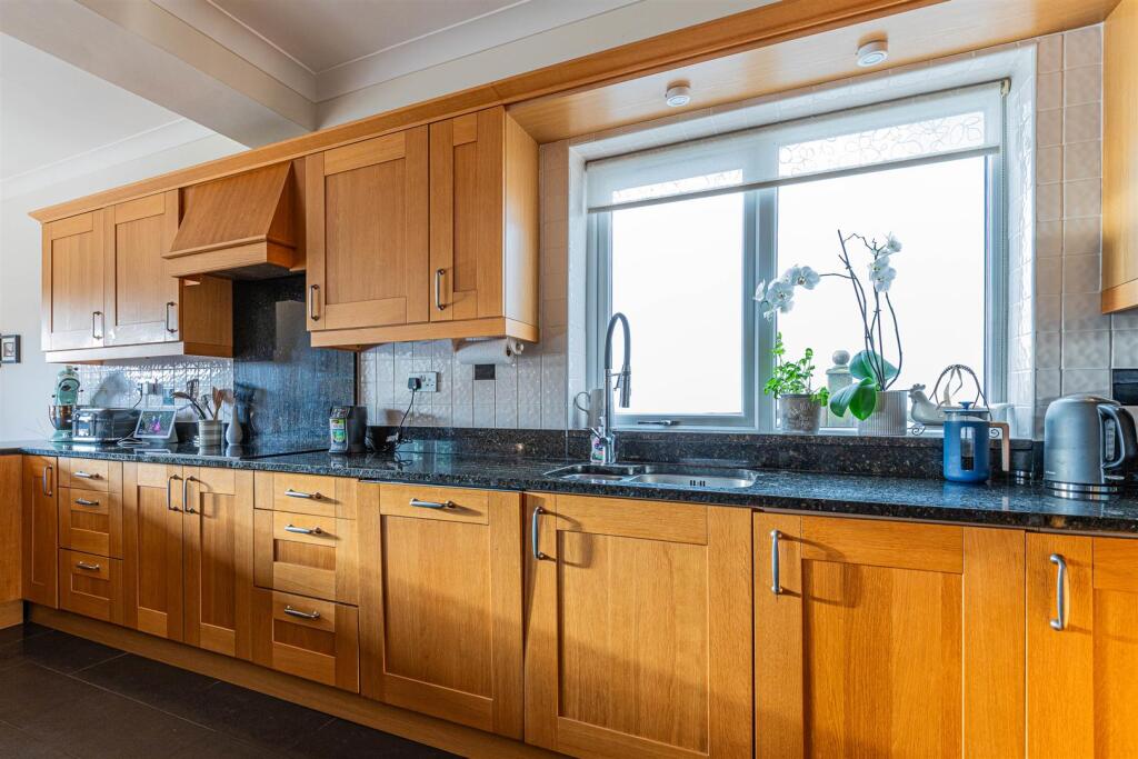 Additional property image - Dan-Y-Coed Road, Cyncoed, Cardiff
