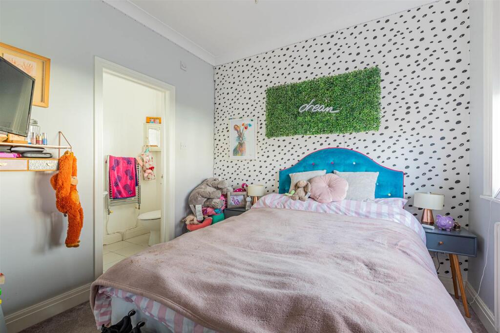 Additional property image - Dan-Y-Coed Road, Cyncoed, Cardiff