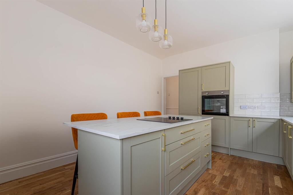 Additional property image - Albany Road, Roath, Cardiff