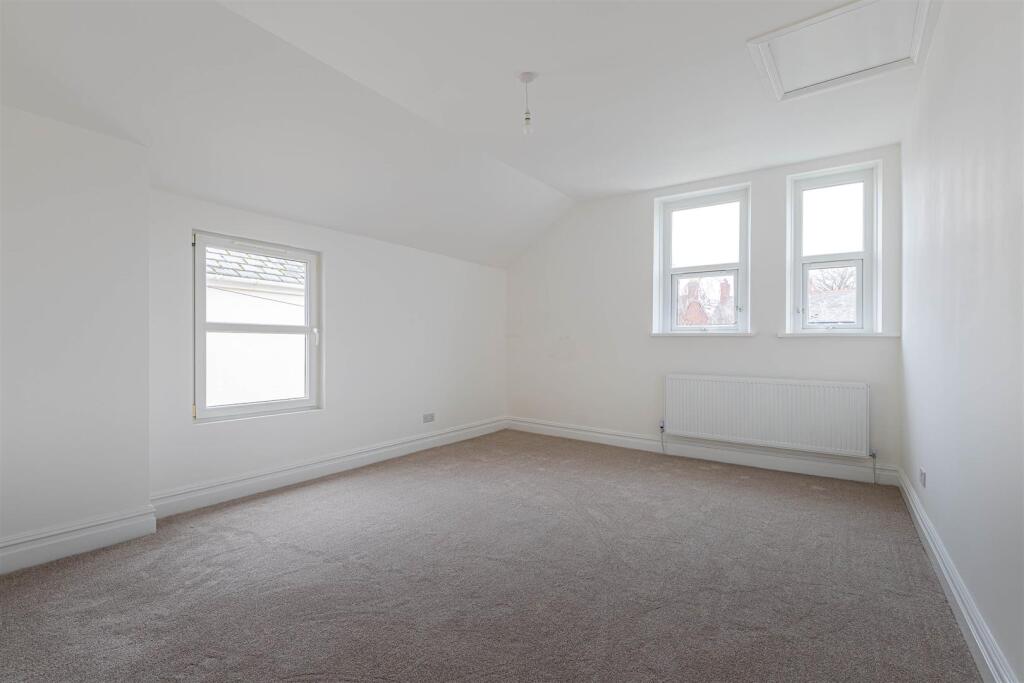 Additional property image - Albany Road, Roath, Cardiff