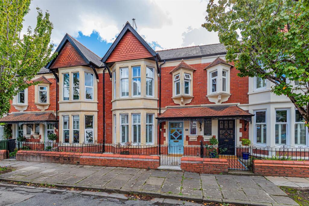 Main image of property: Stallcourt Avenue, Penylan, Cardiff