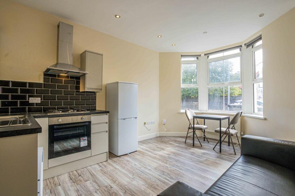 Main image of property: Colum Road, Cathays