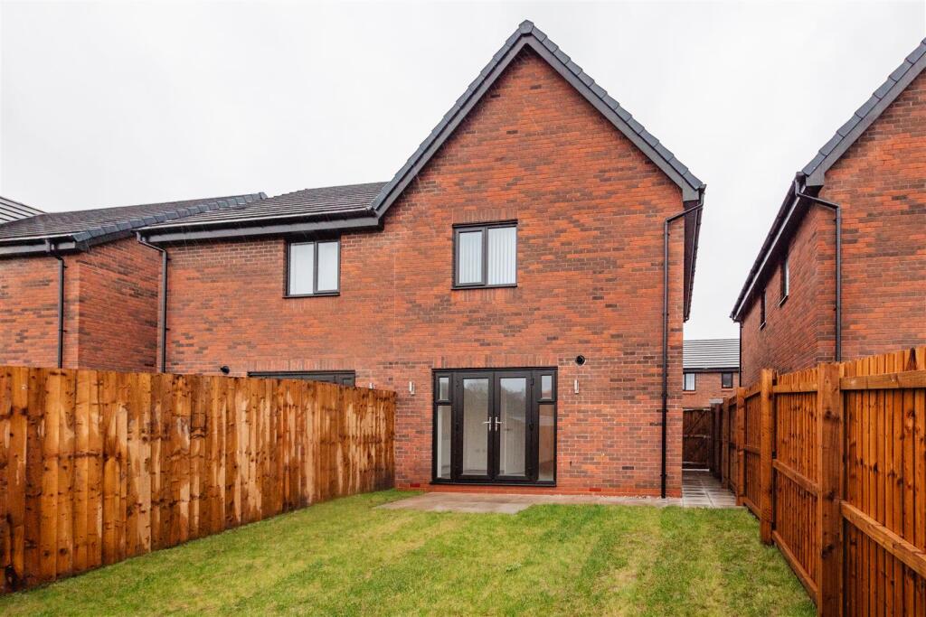 Additional property image - Barton Quarter, Horwich, BL6