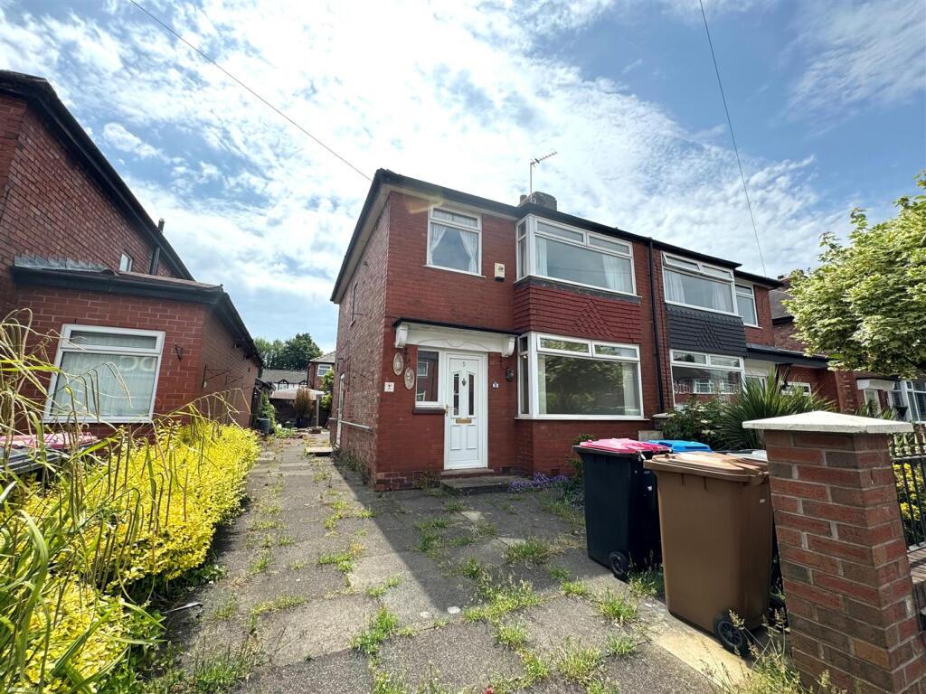 Main image of property: Gillingham Road, Eccles, Manchester