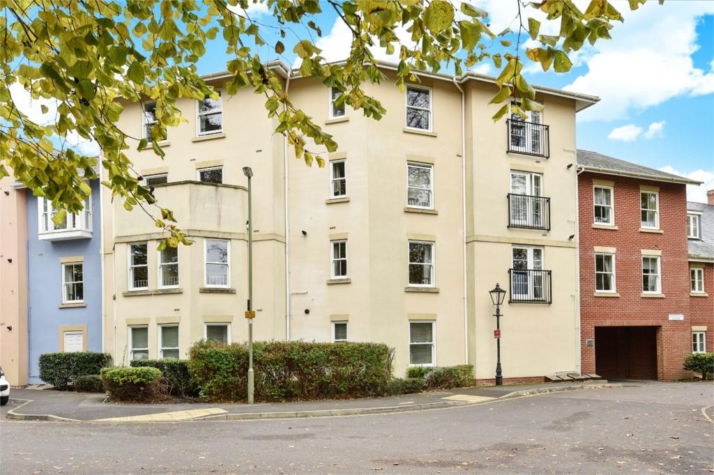 1 bedroom apartment for sale in Winton Close, Winchester, Hampshire, SO22