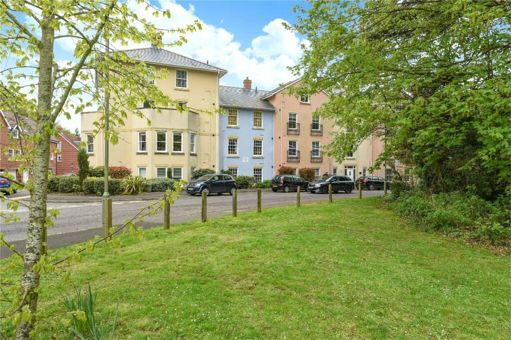 1 bedroom apartment for sale in Winton Close, Winchester, Hampshire, SO22