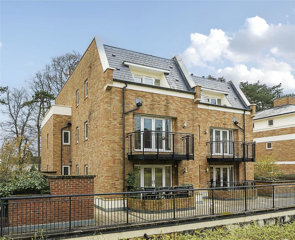 2 bedroom apartment for sale in Fraser Gardens, Winchester, Hampshire, SO22