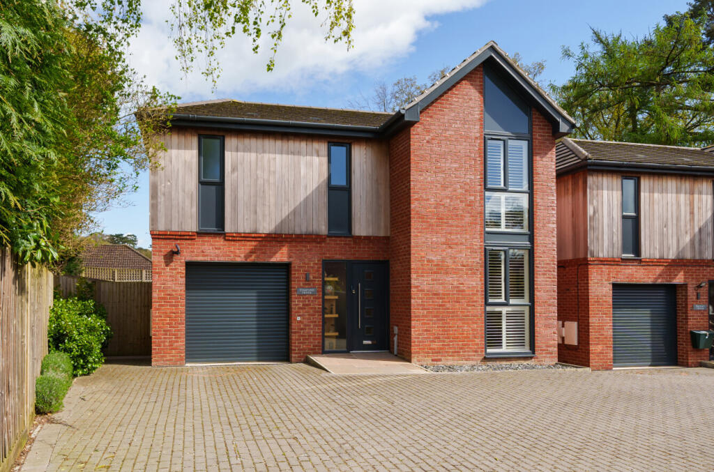Main image of property: Evingar Road, Whitchurch, Hampshire, RG28