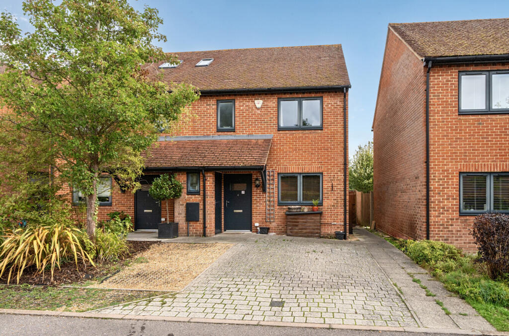 Main image of property: Broadview Close, Kings Worthy, Winchester, Hampshire, SO23