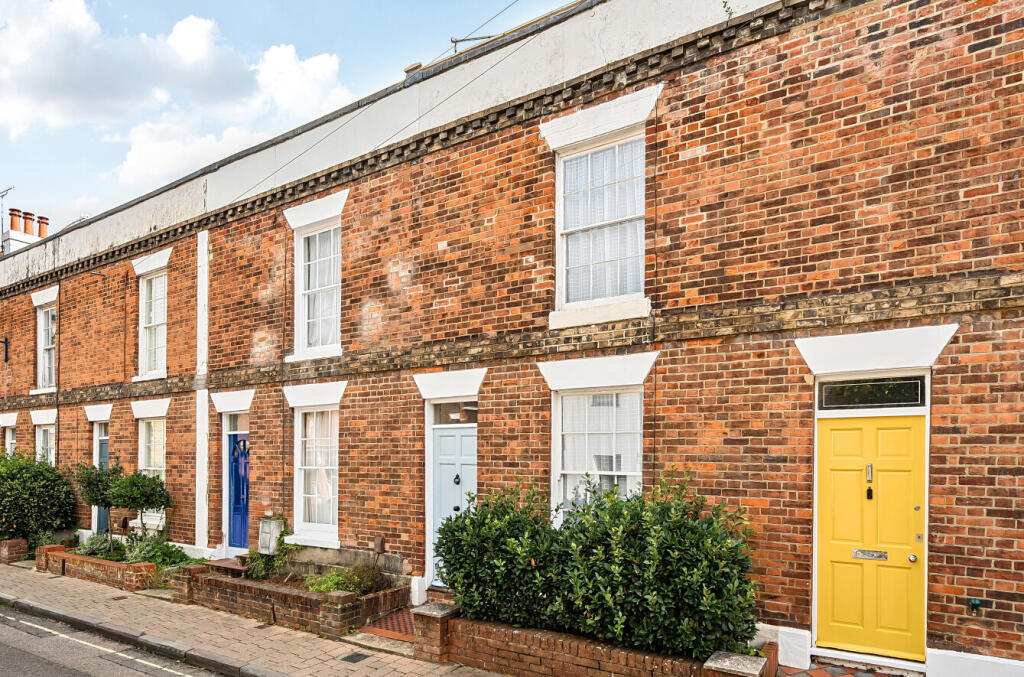 Main image of property: Parchment Street, Winchester, Hampshire, SO23