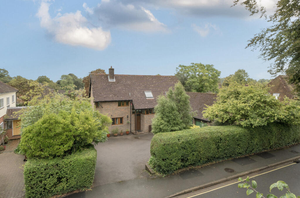 Main image of property: Sparkford Road, Winchester, Hampshire, SO22