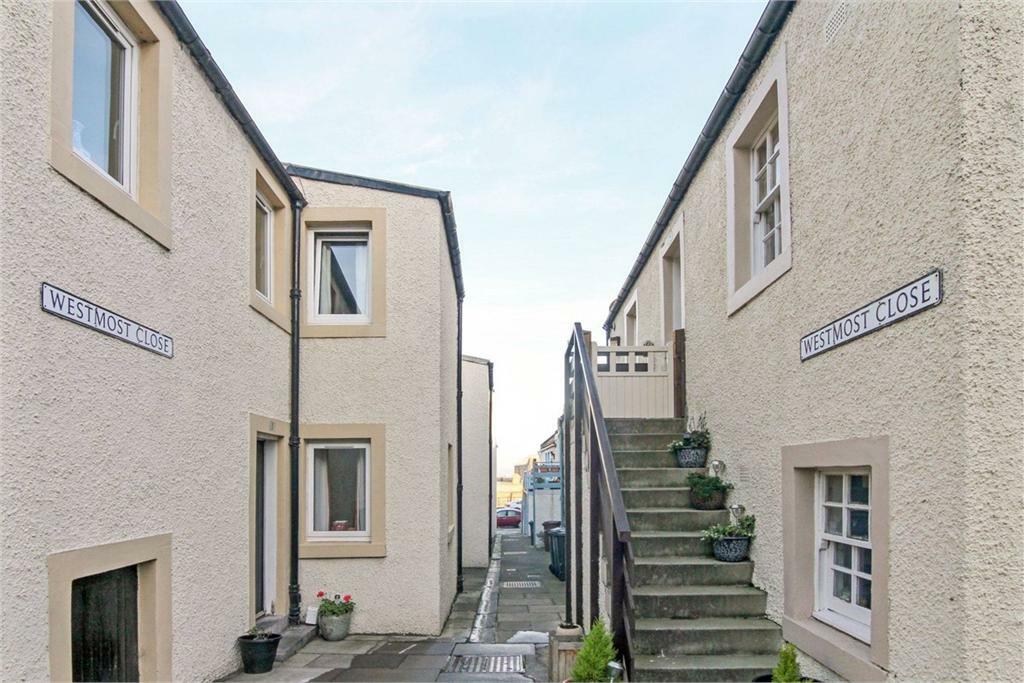 Main image of property: 4, Westmost Close, Edinburgh, EH6 4TE