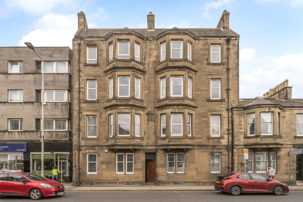 Main image of property: 131, St Johns Road, Edinburgh, EH12 7SB