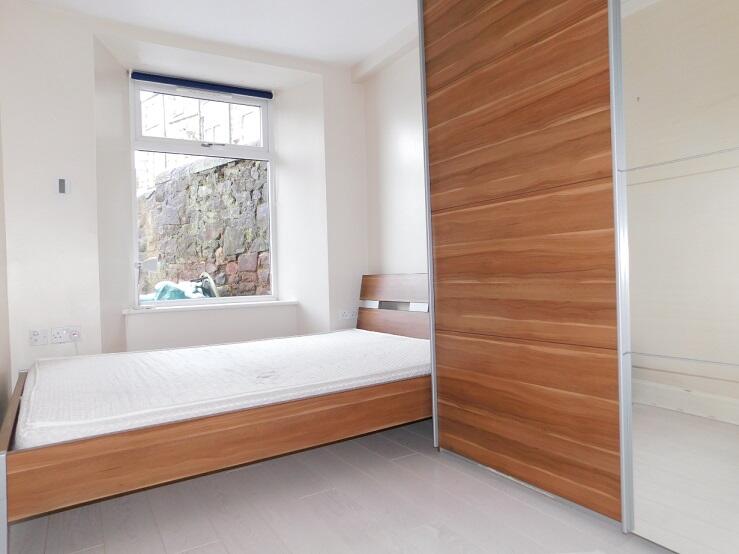 Main image of property: 77, Leamington Terrace, Edinburgh, EH10 4JT