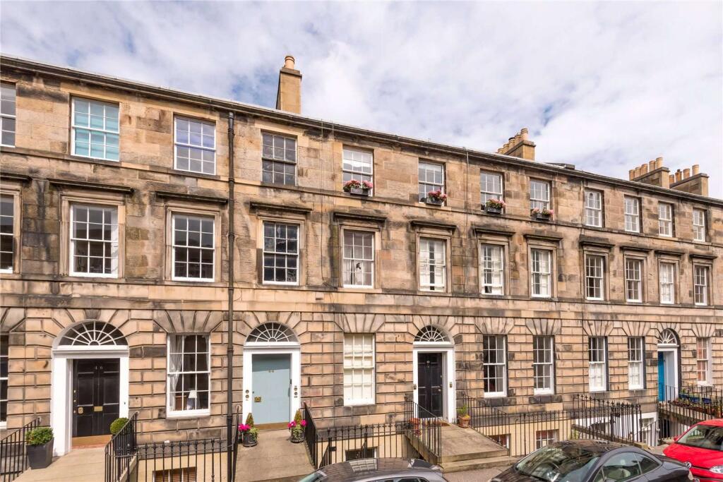 Main image of property: 44, Cumberland Street, Edinburgh, EH3 6RG