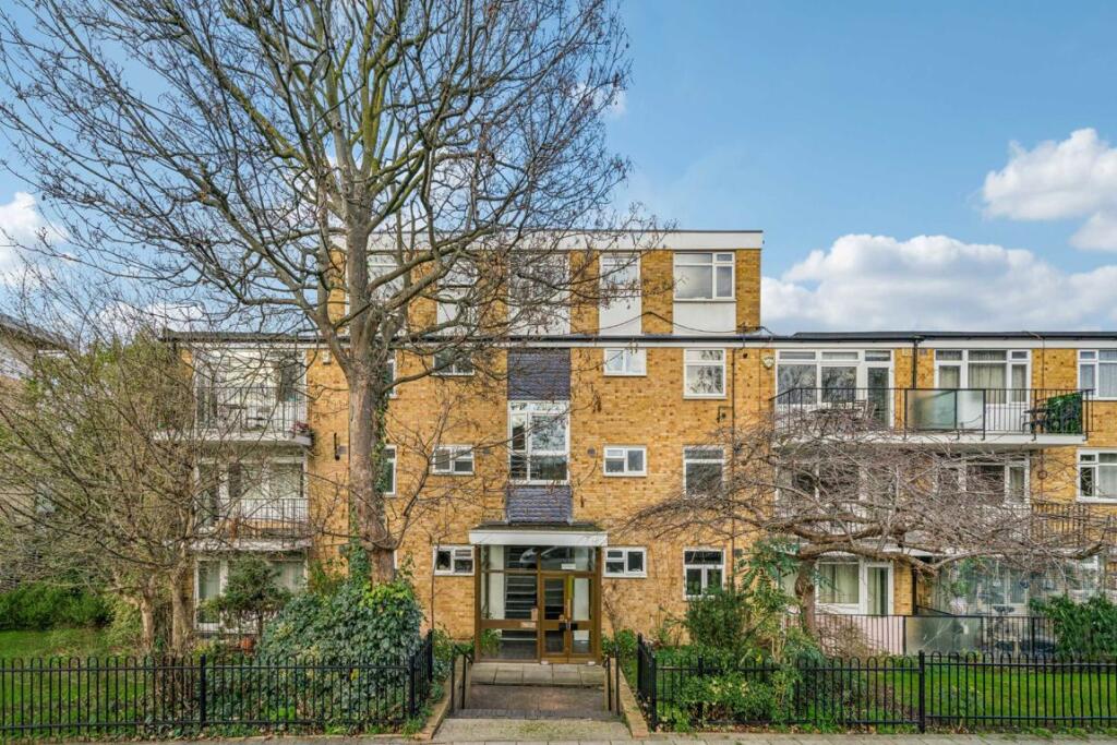 Main image of property: Park Hill, Clapham South