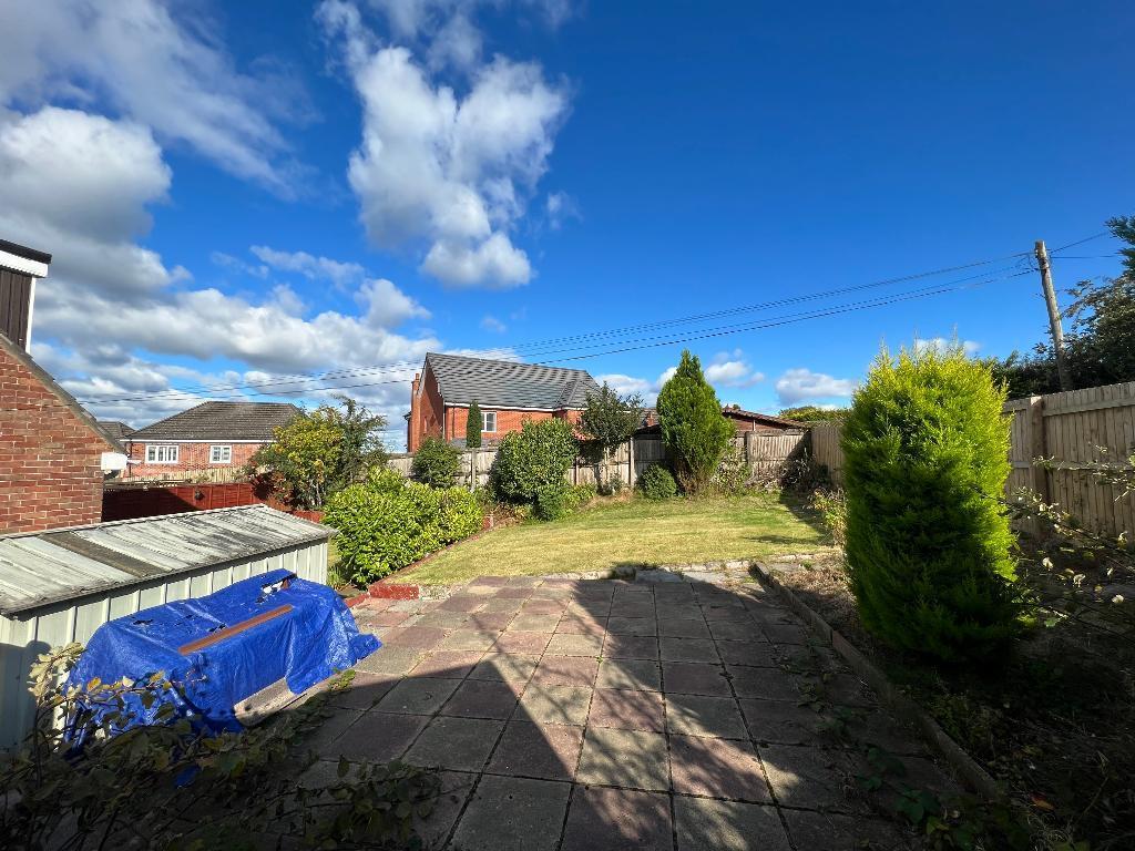 3 bedroom semidetached house for sale in Glenartney Road, Chryston