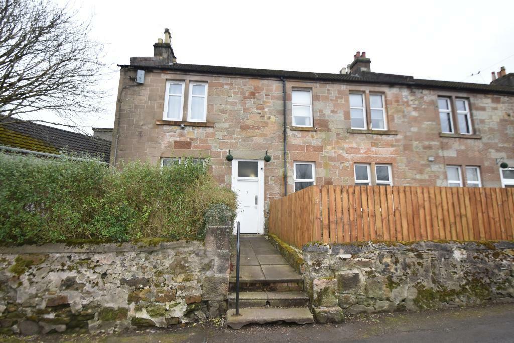 2 bedroom flat for sale in Old Duntiblae Road, Kirkintilloch, Glasgow