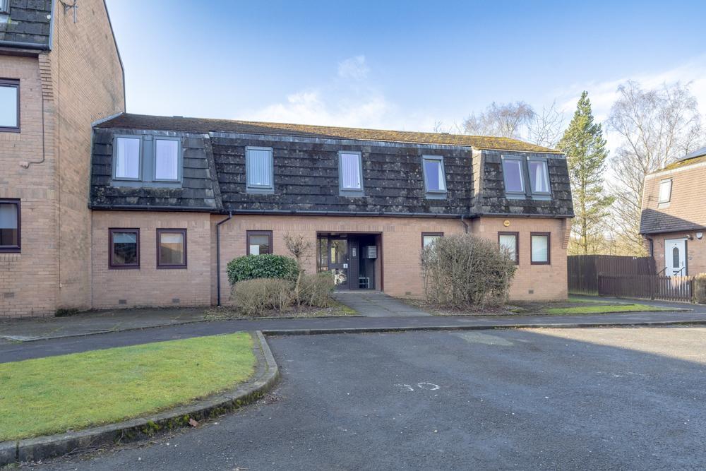 Main image of property: Mahon Court, Moodiesburn, G69 0QE