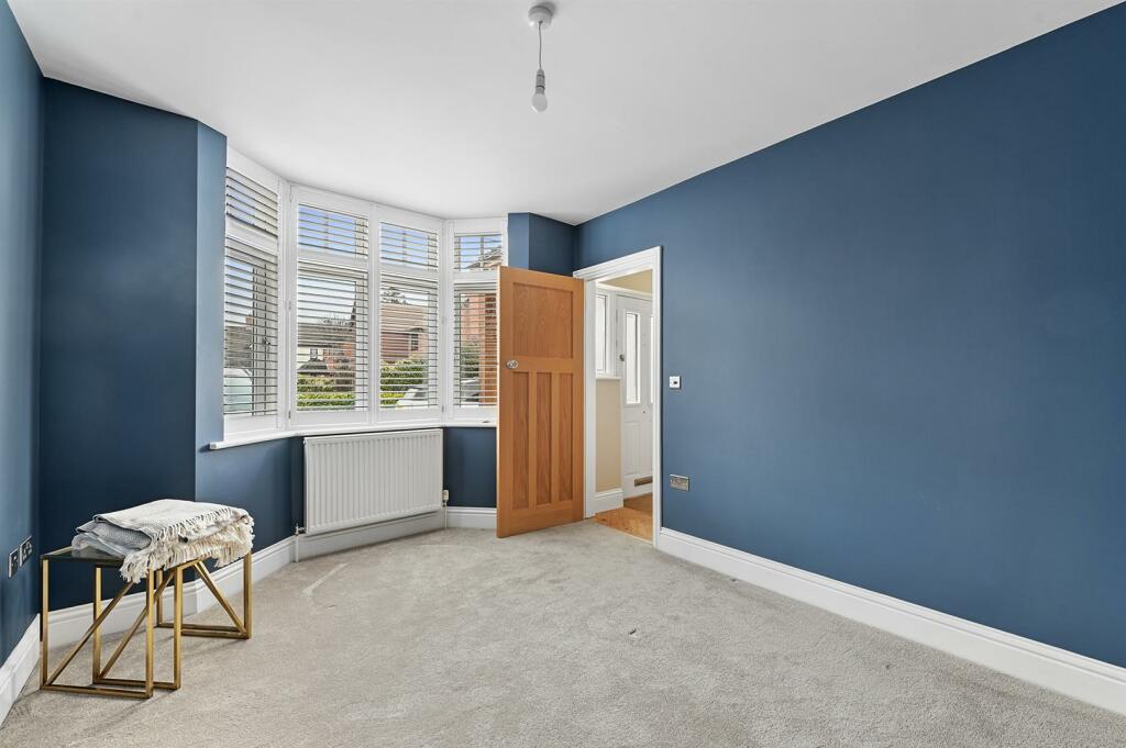 4 bedroom detached house for sale in Station Road, Hatfield Peverel