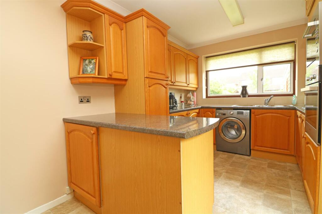 Additional property image - Chaplin Close, Chelmsford