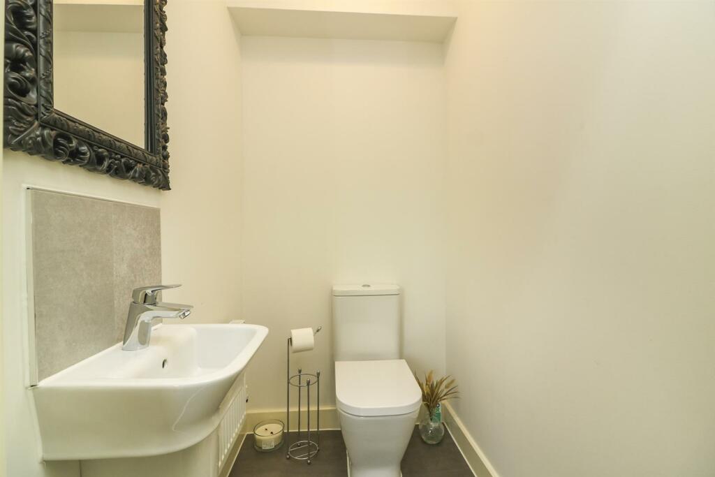 Additional property image - Orchard Way, Boreham