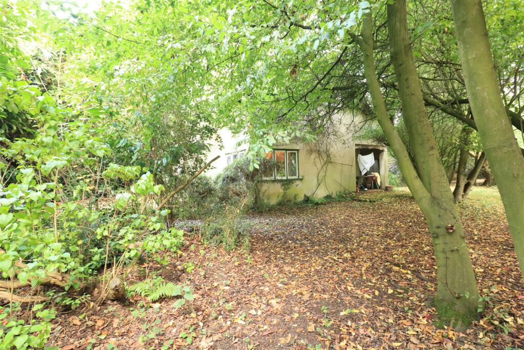 Additional property image - Damases Lane, Boreham