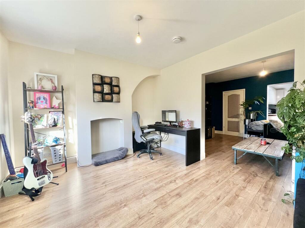 Additional property image - Dukes Lane, Chelmsford
