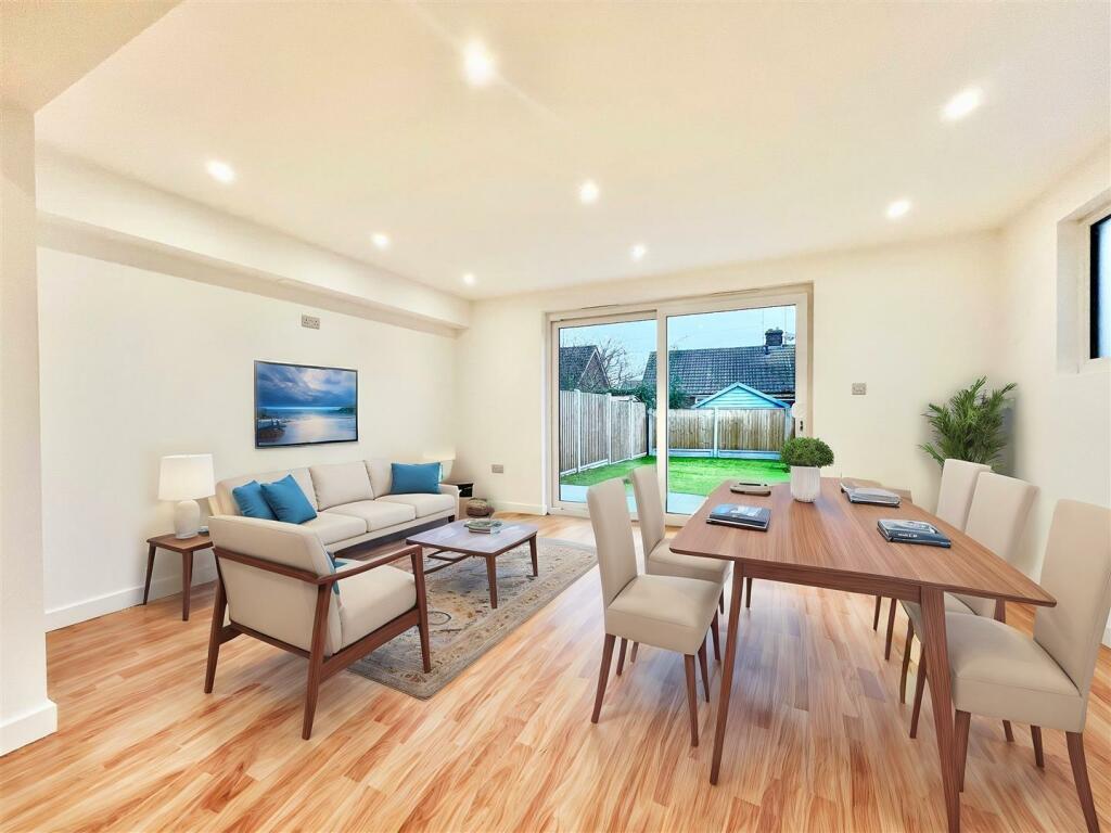 Additional property image - Home Mead, Writtle, Chelmsford