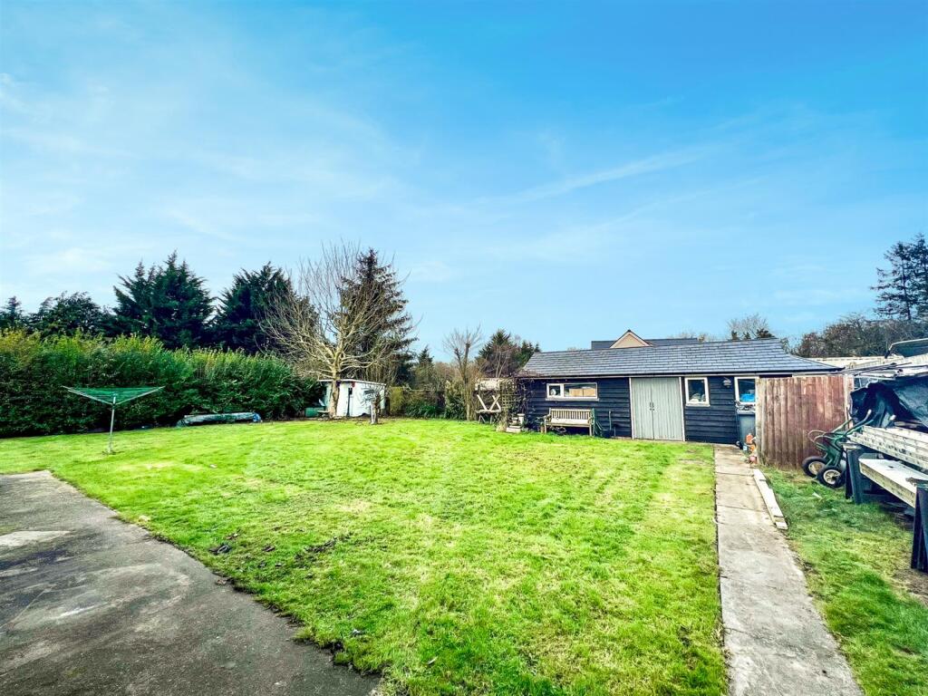 Additional property image - Chapel End, Broxted, Dunmow