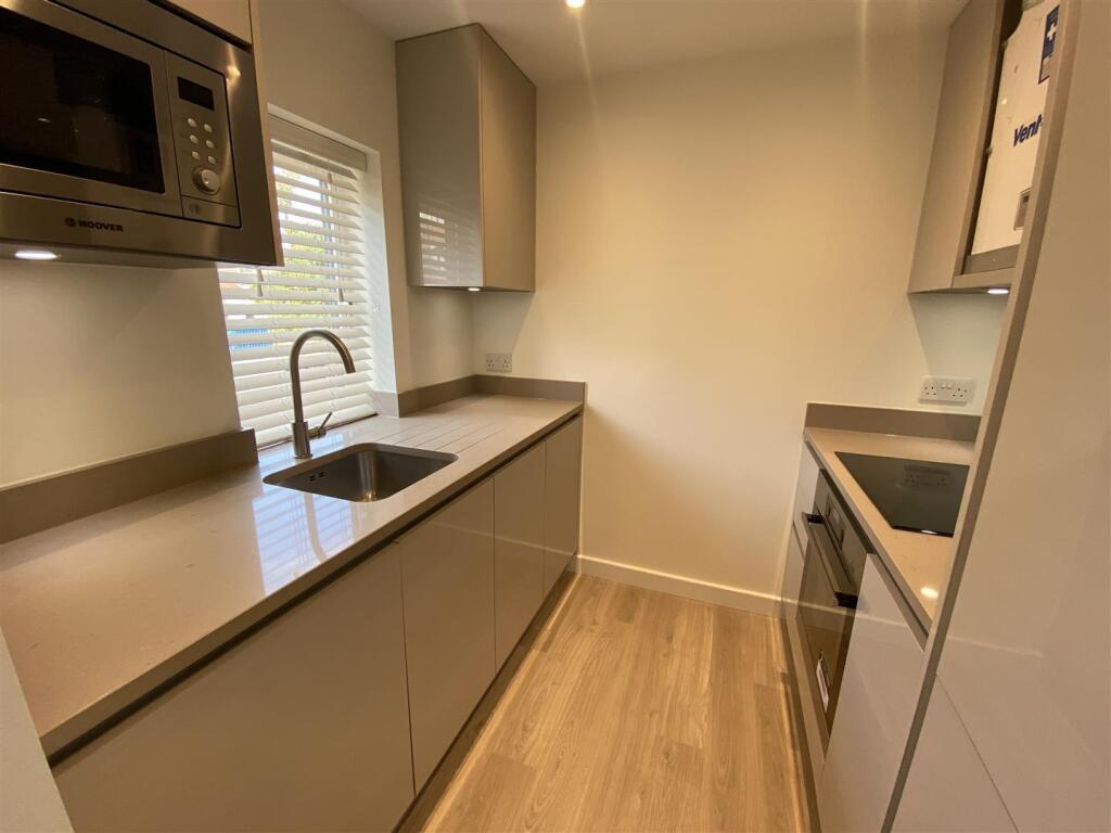 Main image of property: Clifton Court, Corner Hall, HEMEL HEMPSTEAD