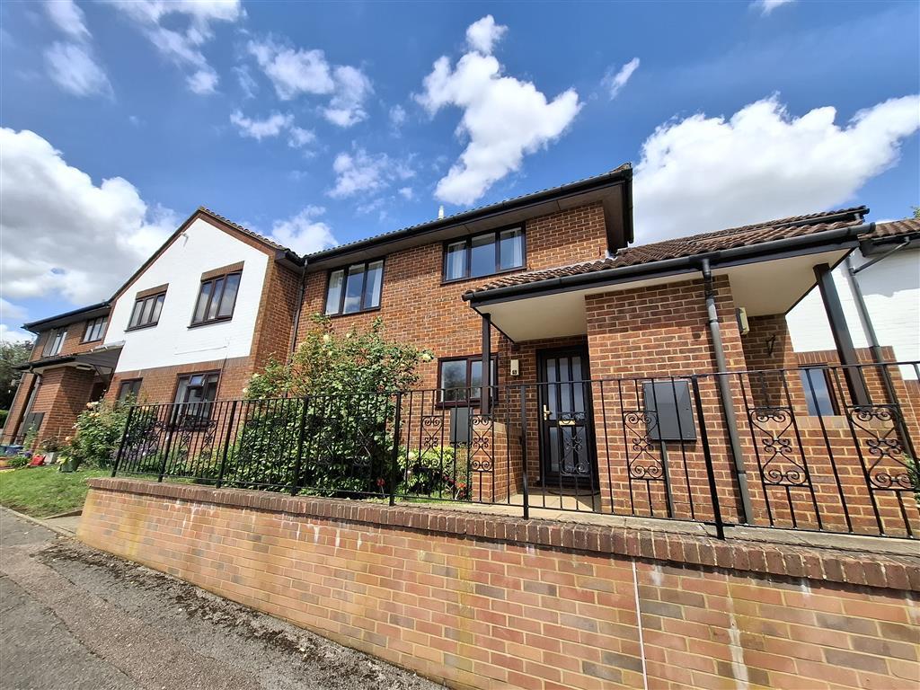 Main image of property: Fairhill, HEMEL HEMPSTEAD