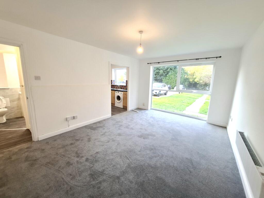 Main image of property: Roydon Court, HEMEL HEMPSTEAD