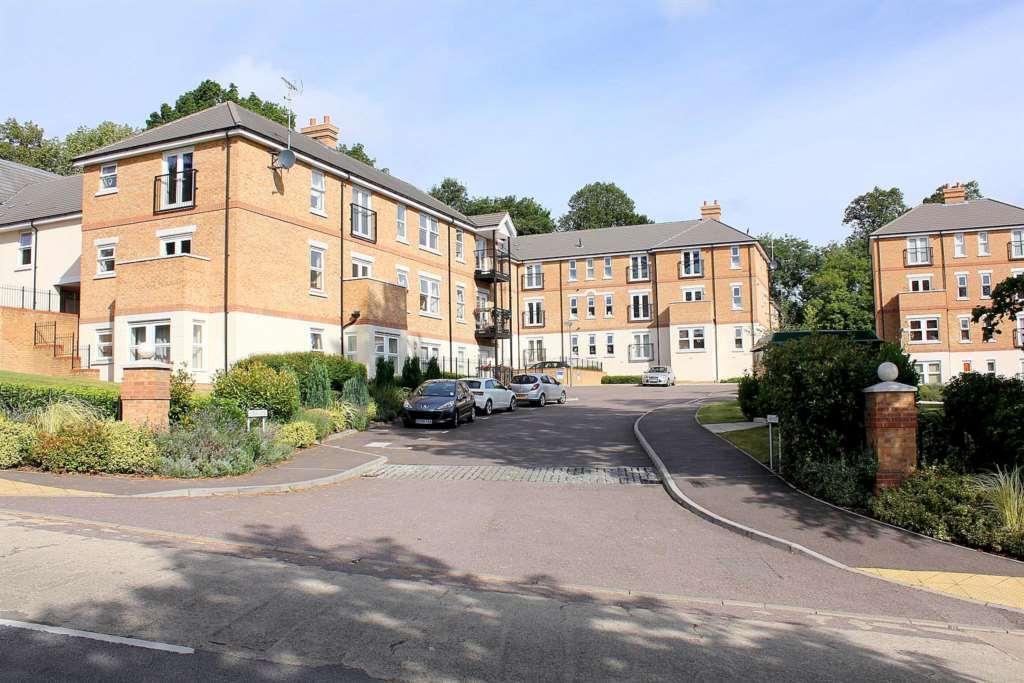 Main image of property: Adrian Close, HEMEL HEMPSTEAD