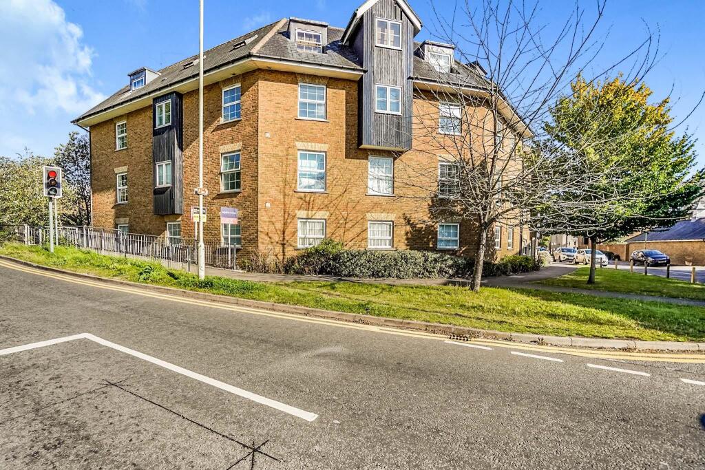 Main image of property: Fourdrinier Way, HEMEL HEMPSTEAD