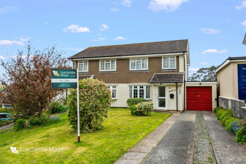3 bedroom semidetached house for sale in Saffron Park, Kingsbridge, TQ7