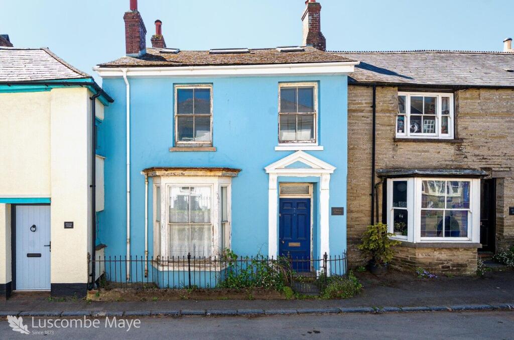 Main image of property: West Alvington, Kingsbridge, TQ7 3PN