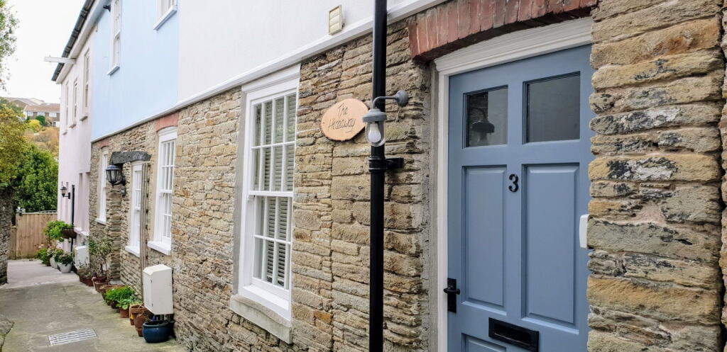 Main image of property: Fore Street, Kingsbridge