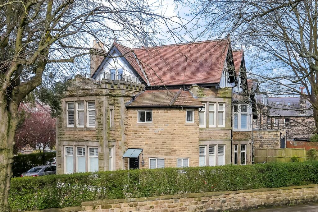 3 bedroom apartment for sale in 2 South Drive, Harrogate, HG2